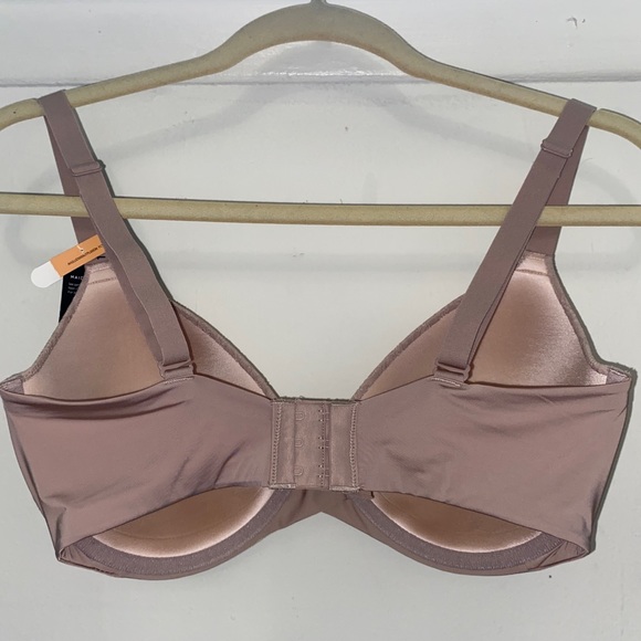 🌟PRICE⬇️DROP🌟Maidenform T-Shirt Convertible Bra, sz. 34 DD (E) in Nude - Picture 4 of 13
